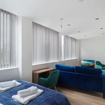 Stay Zeni, Alexandra Rise Manchester Sleek Studio Экстерьер фото