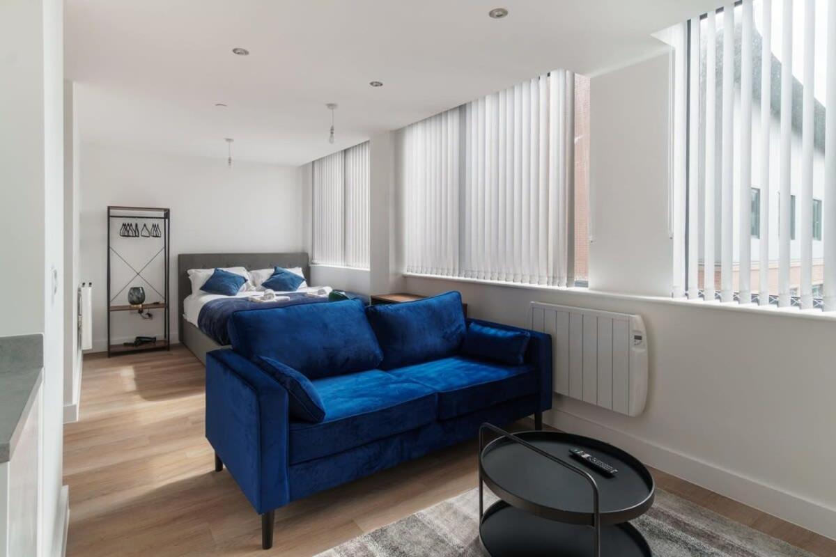 Stay Zeni, Alexandra Rise Manchester Sleek Studio Экстерьер фото