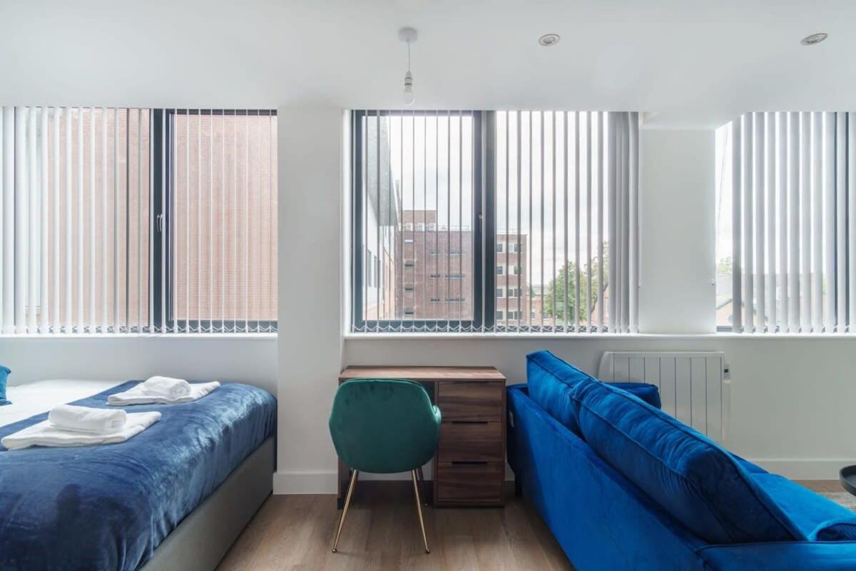 Stay Zeni, Alexandra Rise Manchester Sleek Studio Экстерьер фото